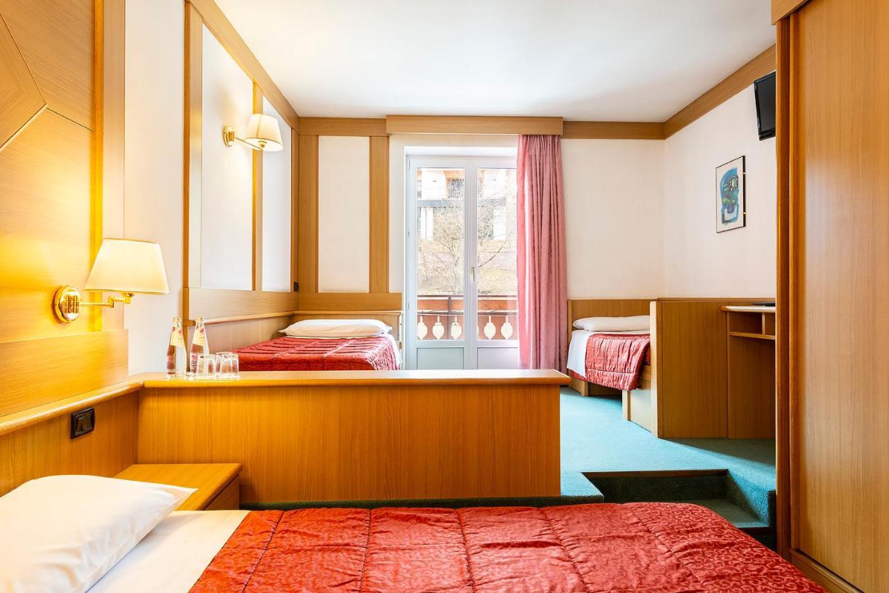 Hotel La Serenella Moena Luaran gambar