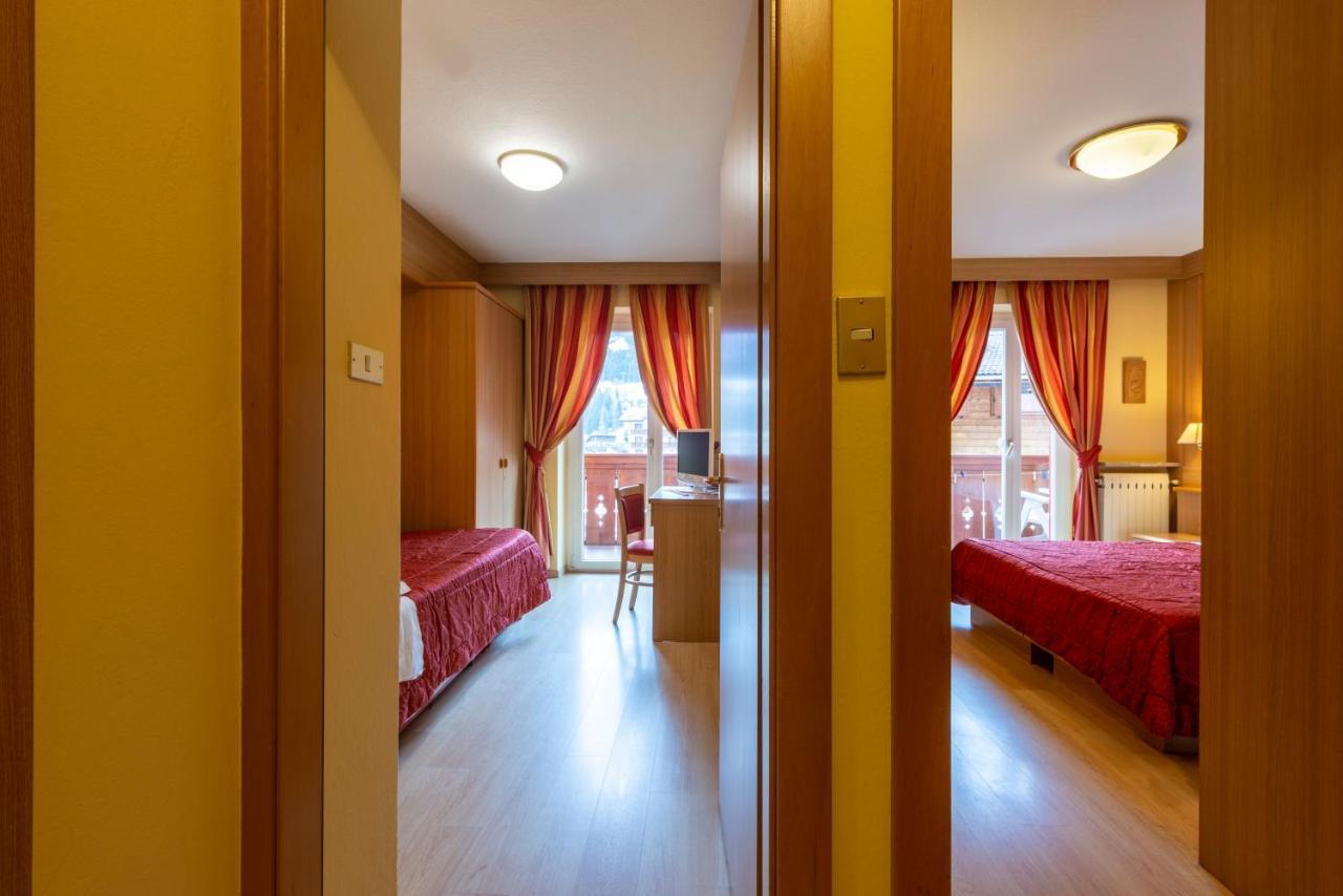 Hotel La Serenella Moena Luaran gambar
