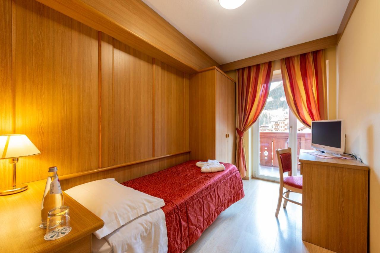 Hotel La Serenella Moena Luaran gambar
